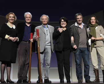 De gauche à droite : Myriam Colombi, André Dussolier, Philippe Tesson, Danielle Mathieu-
Bouillon, Stéphane Hillel et Stéphanie Tesson
© Raymond Delalande